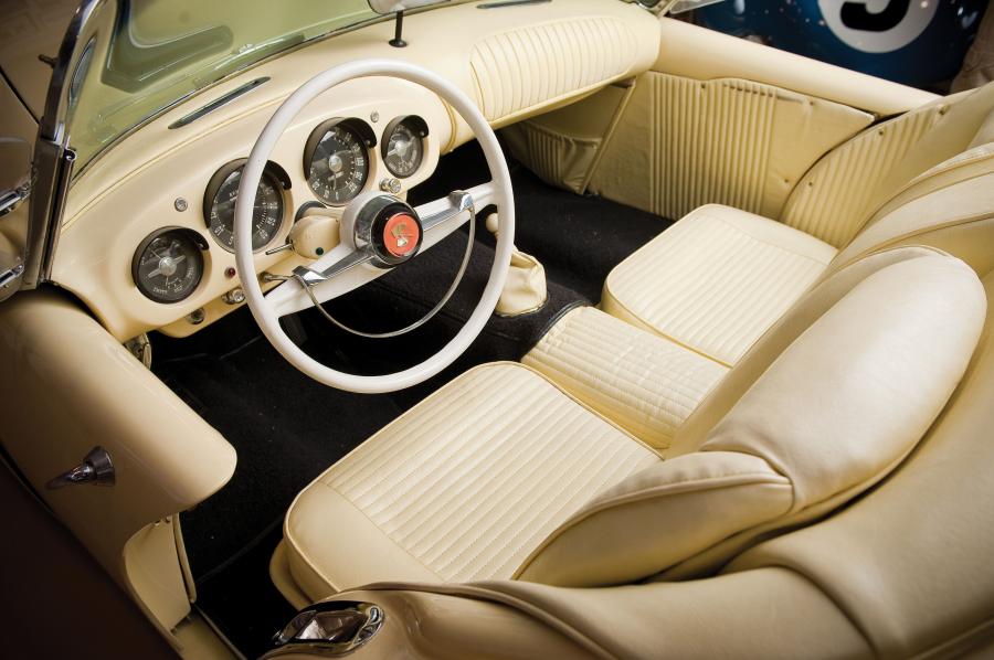  Kaiser-Darrin Roadster 1954 года  (фото 14 из 15)